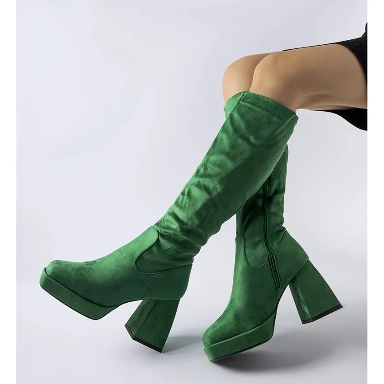 Bottes chaudes vertes sur un talon massif Fantino